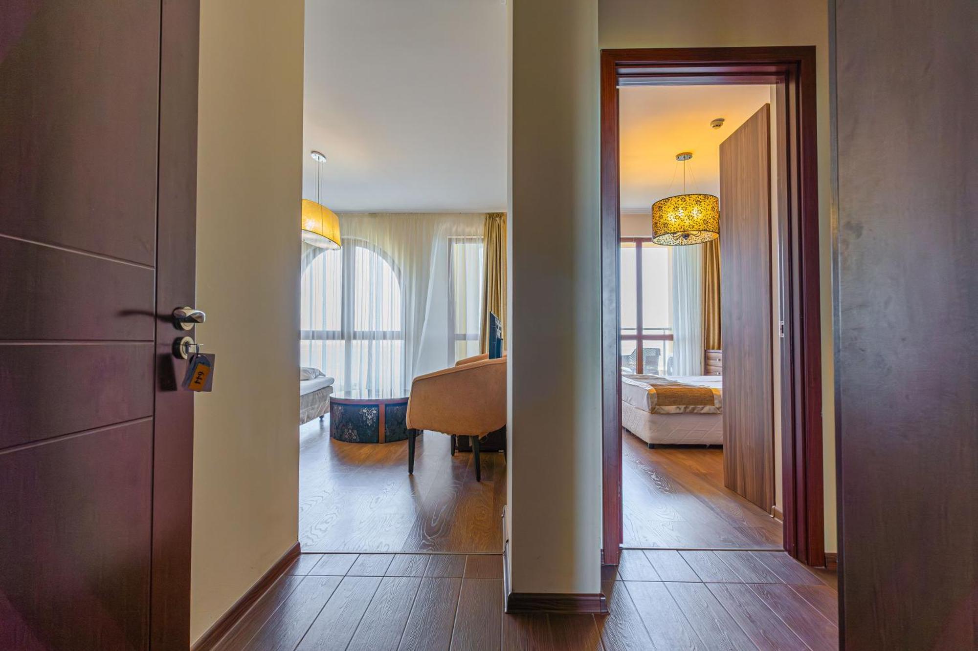 Apart Hotel Golden Line Golden Sands Bagian luar foto